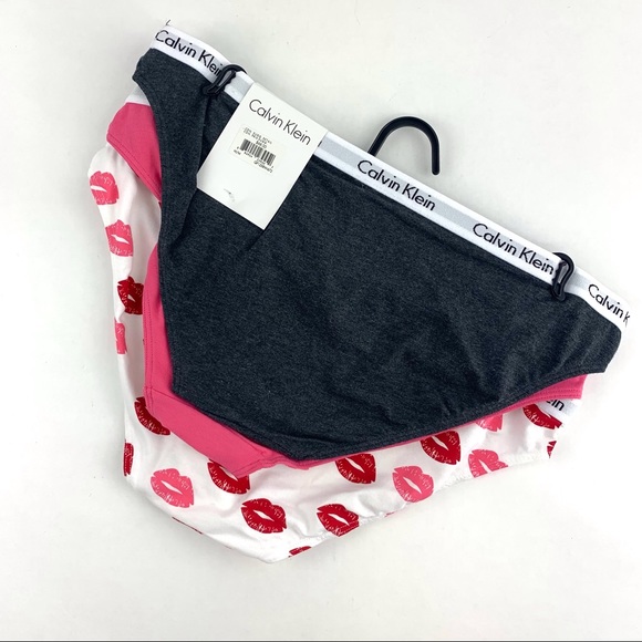 Calvin Klein NWT Valentine Bikini Panties 3-Pack, Medium - Picture 2 of 7